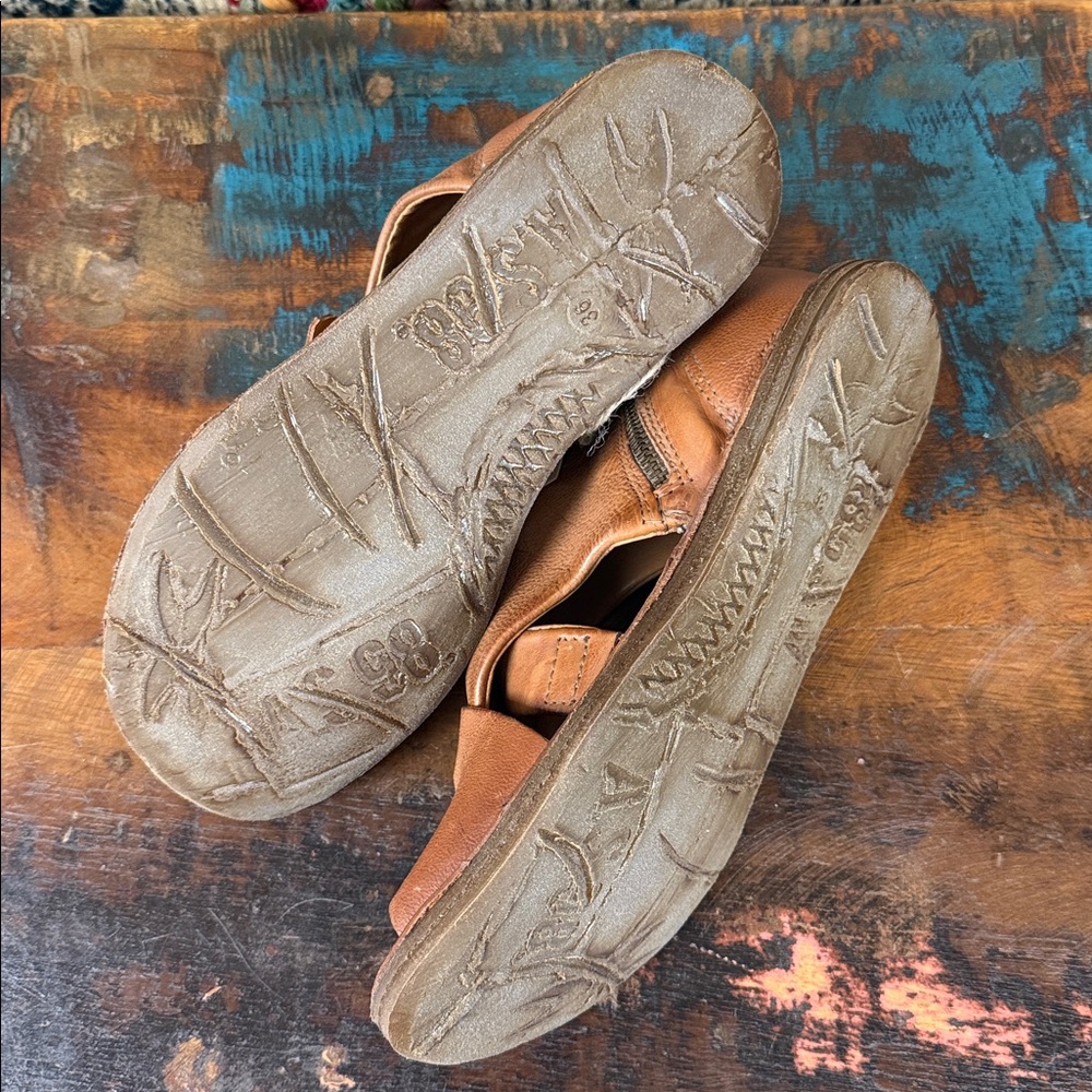 A.S.98 Reiley Buckle Sandals. New with tags. - Picture 6 of 9